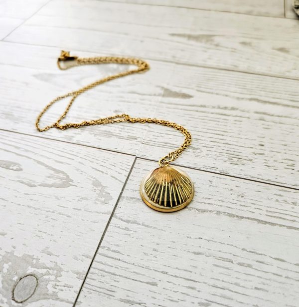il_fullxfull.7581652762_q4s5 Real Scallop Shell Necklace – 18K Gold Plated Coastal Pendant, Beach Jewelry – Jewelry – Handmade By Shessocrafty Goods