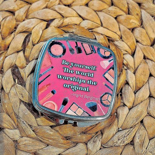 Ingrid Bergman Compact Mirror: Retro Glamour Travel Purse Mirror – Hand & Pocket Mirrors – Handmade by ShesSoCrafty Goods